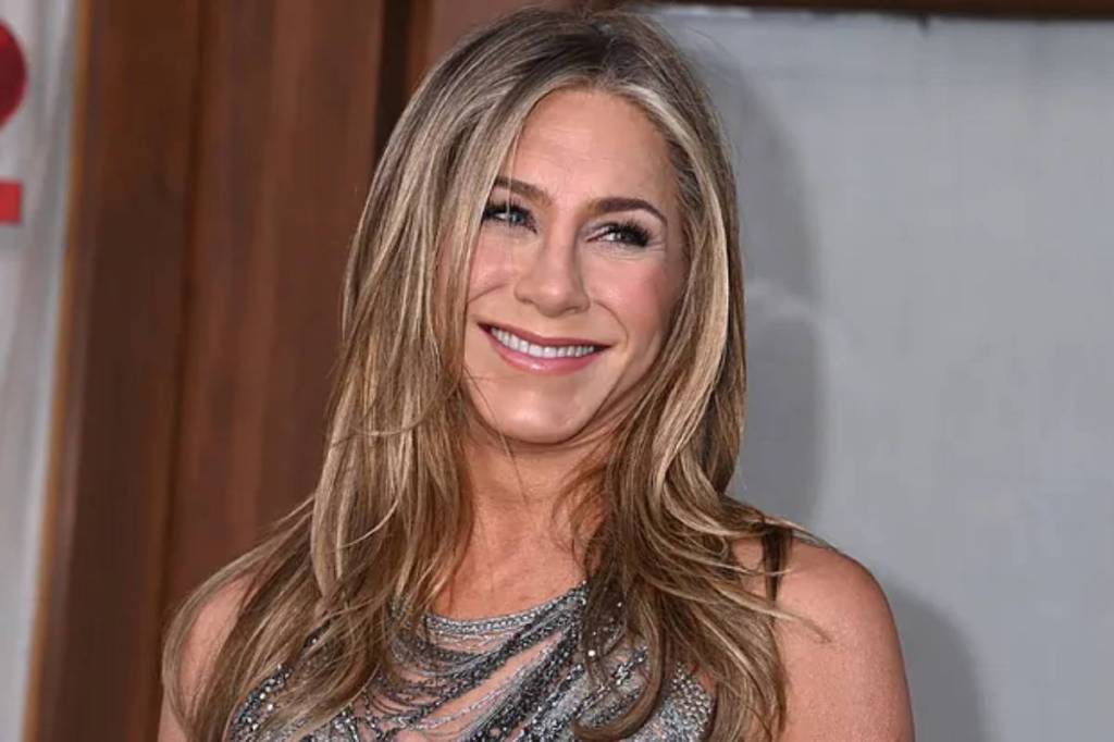 Un hombre estrelló su auto contra la mansión de Jennifer Aniston en Los&nbsp;Ángeles